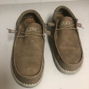 Mens hey dude shoes NWOT